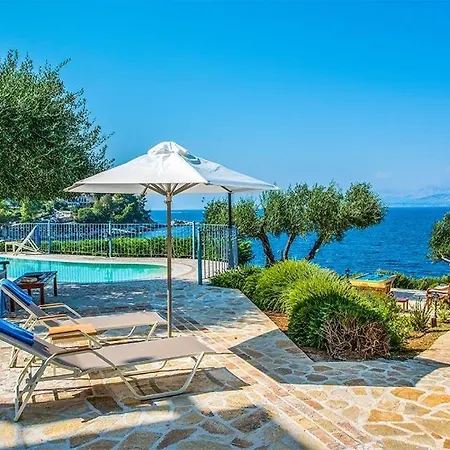 Villa Sleeps 11 Pool Air Con Wifi